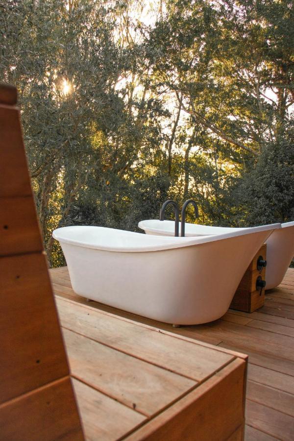 Tussock Hill Vineyard Retreats Hotel Christchurch Bagian luar foto